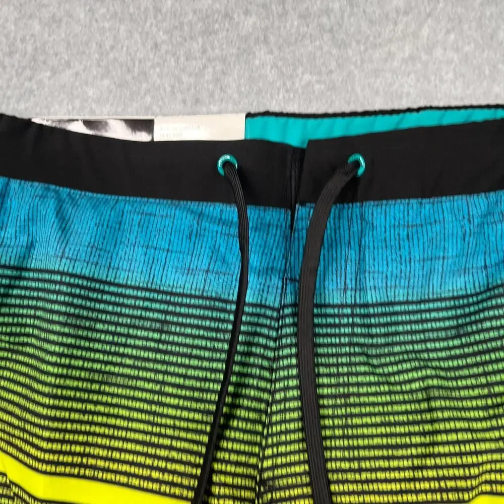 ZeroXposur Swim Trunks Mens Small Stretch Striped Board Shorts Bathing Suit Mens
